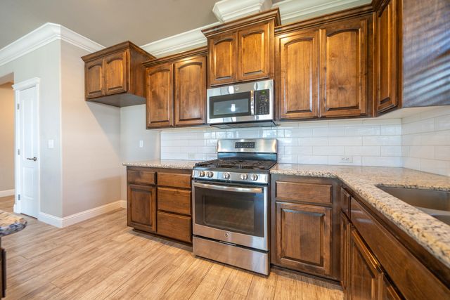 5571 Muir Peak Road, Redding, CA 96002