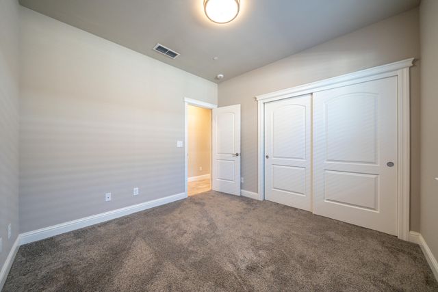 5571 Muir Peak Road, Redding, CA 96002