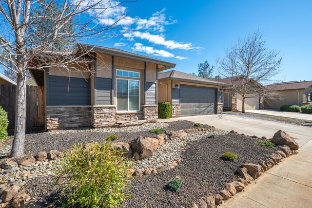 5571 Muir Peak Road, Redding, CA 96002