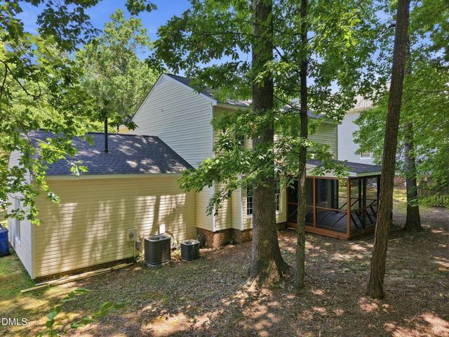 9508 Berryville Court, Raleigh, NC 27617