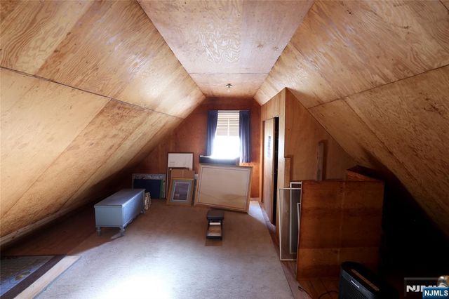 435 Carlton Road, Wyckoff, NJ 07481
