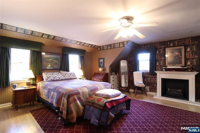 435 Carlton Road, Wyckoff, NJ 07481