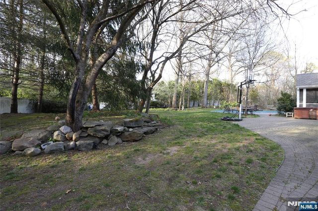 435 Carlton Road, Wyckoff, NJ 07481