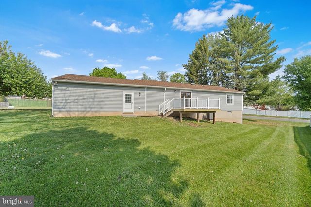 114 BIRCH ST NE, Leesburg, VA 20176