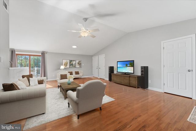 114 BIRCH ST NE, Leesburg, VA 20176