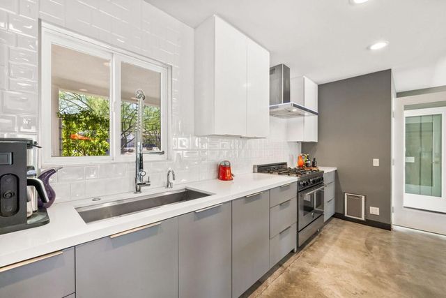 67830 Carroll Drive, Cathedral City, CA 92234