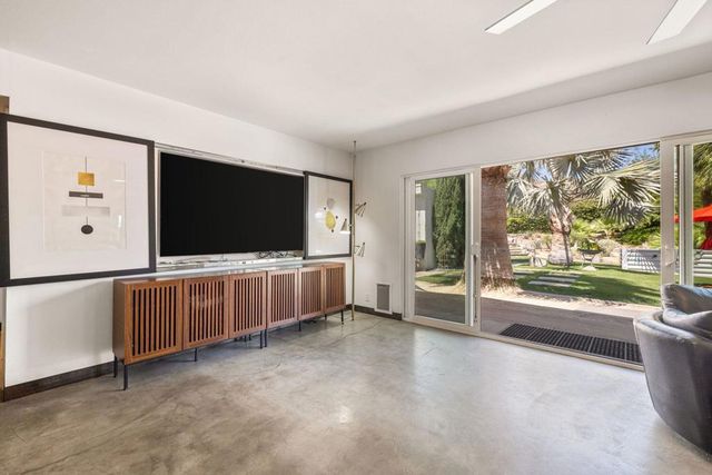 67830 Carroll Drive, Cathedral City, CA 92234