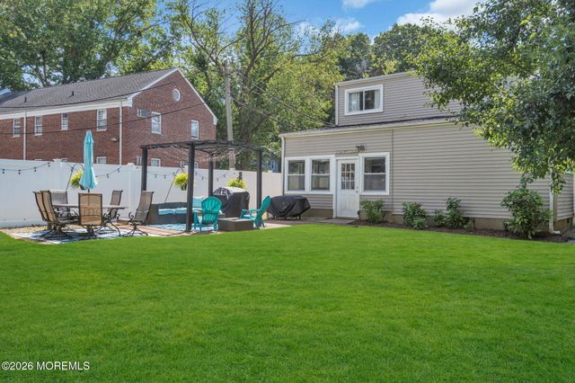 63 Madison Avenue, Red Bank, NJ 07701