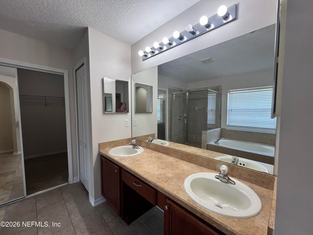 13491 TEDDINGTON Lane, Jacksonville, FL 32226
