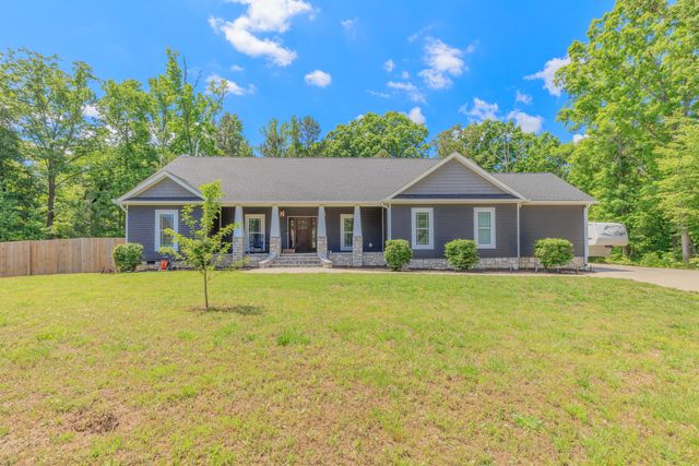 215 Red Oak Ridge Drive, Chickamauga, GA 30707