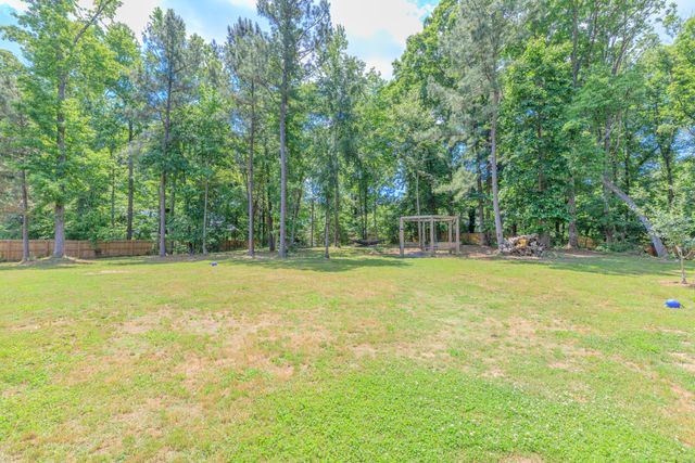 215 Red Oak Ridge Drive, Chickamauga, GA 30707