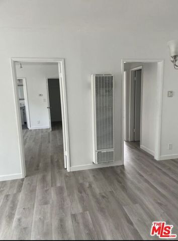 1507 Princeton Street B, Santa Monica, CA 90404