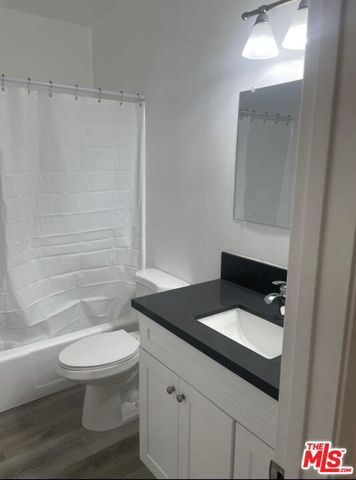 1507 Princeton Street B, Santa Monica, CA 90404