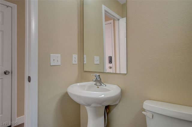 5045 Aesop Avenue, Las Vegas, NV 89139