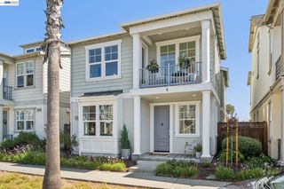 2060 Hibbard St, Alameda, CA 94501