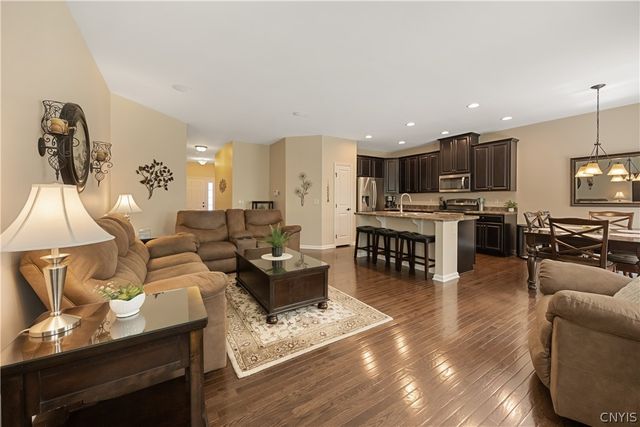 8526 McNamara Drive, Clay, NY 13041
