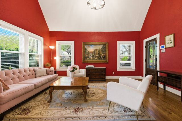 907 Monte Vista Drive, Dallas, TX 75223