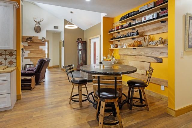 2144 N Jacobson Road, Suttons Bay, MI 49682