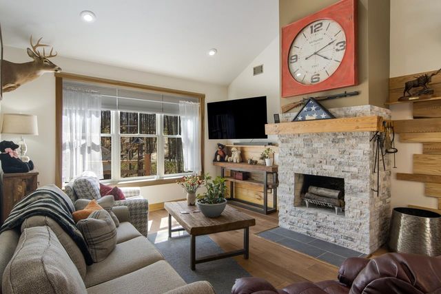 2144 N Jacobson Road, Suttons Bay, MI 49682