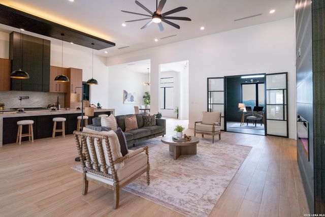 22824 LINWOOD RDG, San Antonio, TX 78255