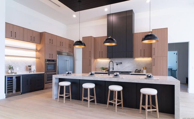 22824 LINWOOD RDG, San Antonio, TX 78255
