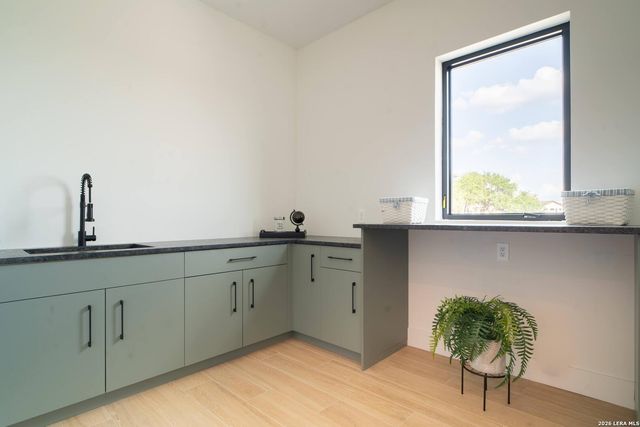 22824 LINWOOD RDG, San Antonio, TX 78255