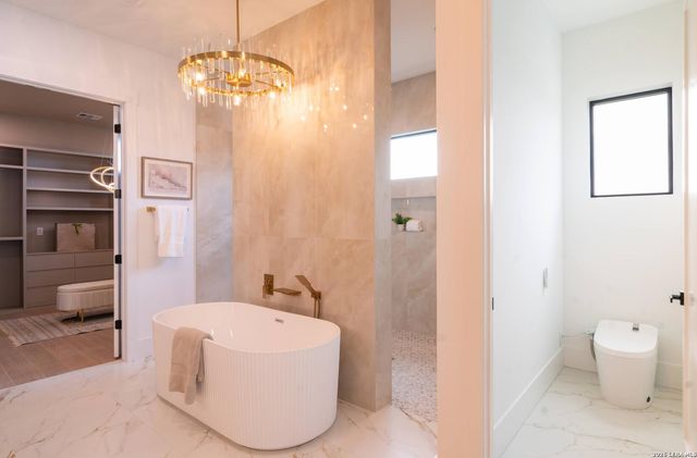 22824 LINWOOD RDG, San Antonio, TX 78255