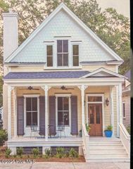 717 New Street, New Bern, NC 28560