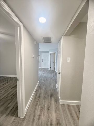 18333 Roehampton Drive 515, Dallas, TX 75252