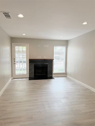 18333 Roehampton Drive 515, Dallas, TX 75252