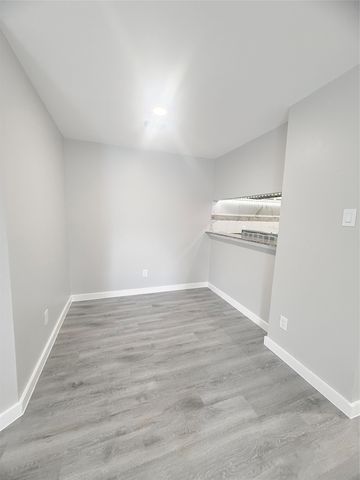 18333 Roehampton Drive 515, Dallas, TX 75252