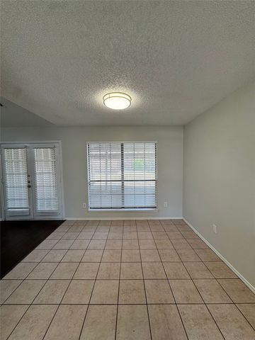 459 Little Valley Court, Fort Worth, TX 76108