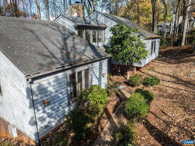 1880 NORTH PANTOPS DR, Charlottesville, VA 22911