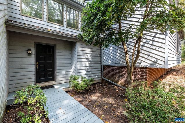 1880 NORTH PANTOPS DR, Charlottesville, VA 22911