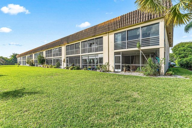 342 Southwind Drive 102, North Palm Beach, FL 33408