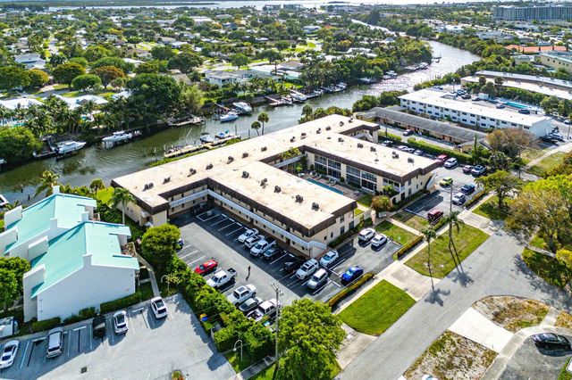 342 Southwind Drive 102, North Palm Beach, FL 33408