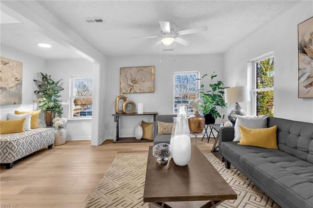 1438 Lasalle Ave, Portsmouth, VA 23704