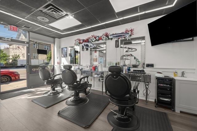 688 Broadway, Chelsea, MA 02150