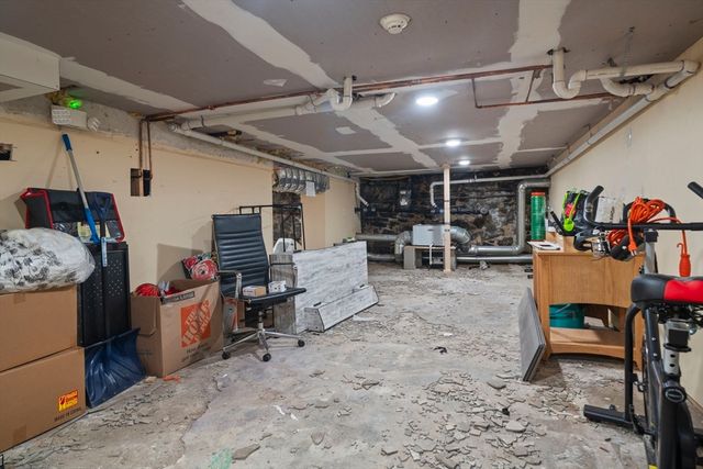 688 Broadway, Chelsea, MA 02150