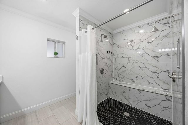 5718 Pine Arbor Drive, Houston, TX 77066