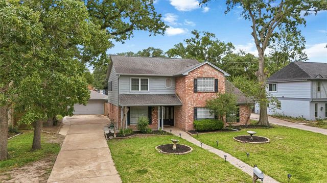 5718 Pine Arbor Drive, Houston, TX 77066