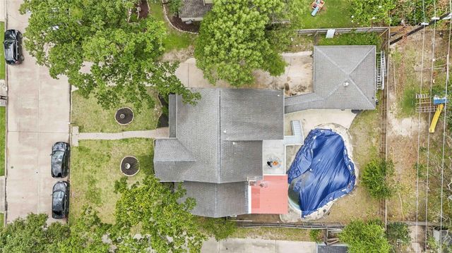 5718 Pine Arbor Drive, Houston, TX 77066
