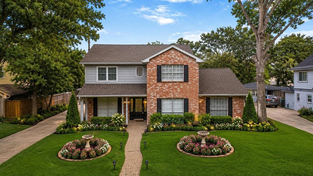 5718 Pine Arbor Drive, Houston, TX 77066