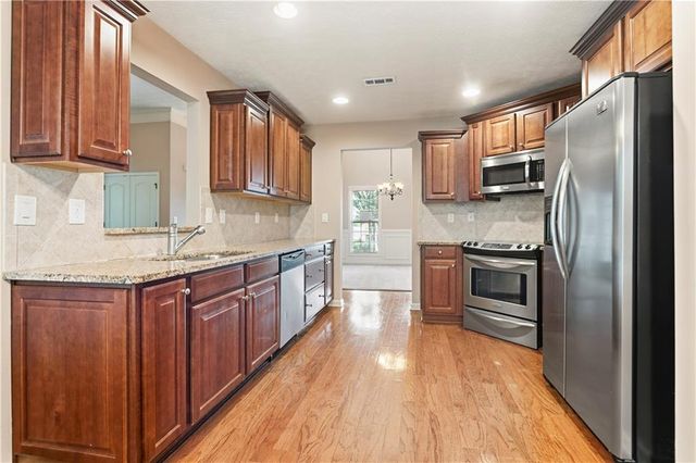 132 Saint Margrit Circle, Stockbridge, GA 30281