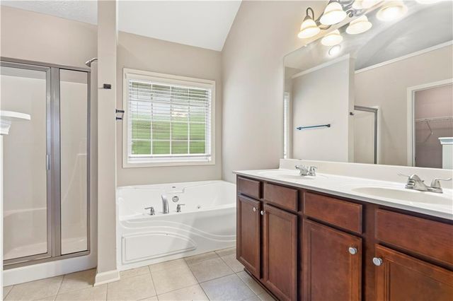 132 Saint Margrit Circle, Stockbridge, GA 30281