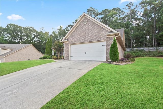 132 Saint Margrit Circle, Stockbridge, GA 30281