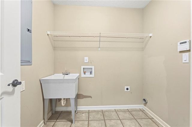 132 Saint Margrit Circle, Stockbridge, GA 30281