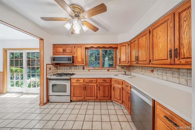 34 Gristmill Lane, Huntington, NY 11743