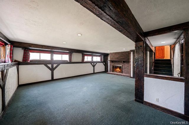 34 Gristmill Lane, Huntington, NY 11743
