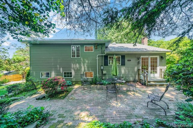 34 Gristmill Lane, Huntington, NY 11743
